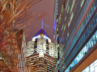 downtown pittsburgh at night